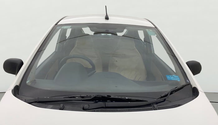 2016 Hyundai Eon ERA +, Petrol, Manual, 1,10,957 km, Front Windshield