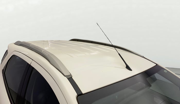 2014 Ford Ecosport TITANIUM 1.0L ECOBOOST, Petrol, Manual, 1,06,625 km, Roof