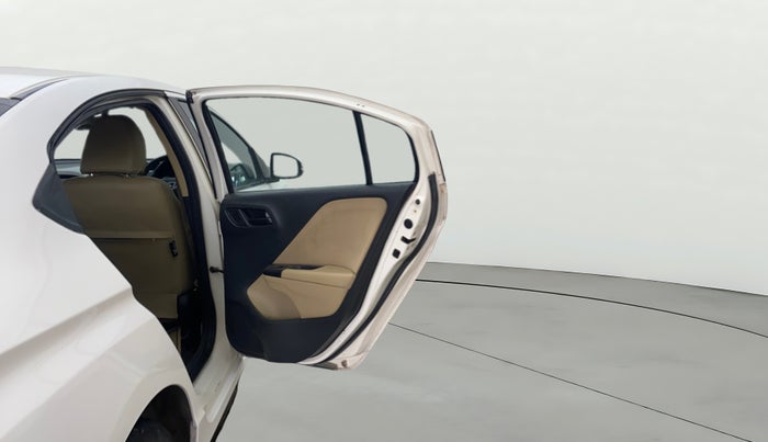 2015 Honda City 1.5L I-VTEC SV, Petrol, Manual, 1,10,770 km, RHS Rear Door