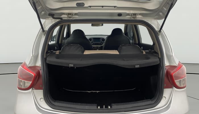 2017 Hyundai Grand i10 SPORTZ (O) AT 1.2 KAPPA VTVT, Petrol, Automatic, 83,522 km, Boot Open Zoomed View