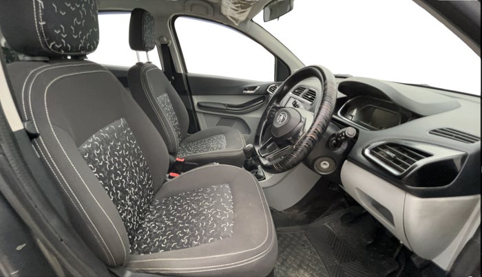 2020 Tata Tiago XZ PLUS PETROL, Petrol, Manual, 74,312 km, Right Side Front Door Cabin