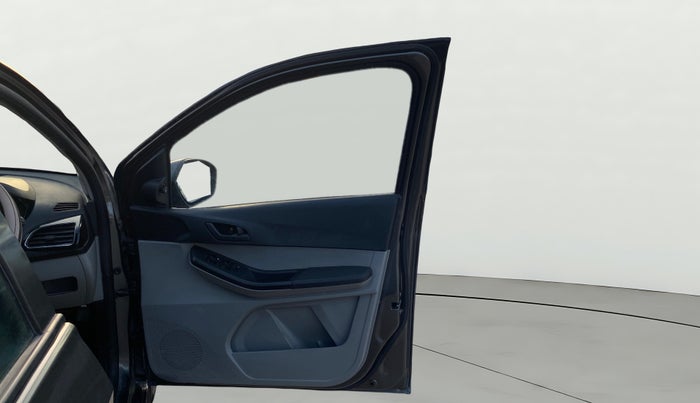2021 Tata Tiago XT PETROL, Petrol, Manual, 44,033 km, RHS Front Door