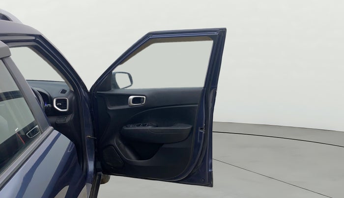 2021 Hyundai VENUE S+ 1.2, Petrol, Manual, 73,267 km, RHS Front Door