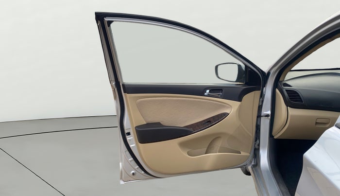 2012 Hyundai Verna FLUIDIC 1.6 VTVT EX, Petrol, Manual, 37,666 km, LHS Front Door