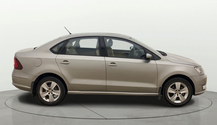 2017 Skoda Rapid AMBITION 1.6 MPI AT, Petrol, Automatic, 1,20,361 km, Right Side View
