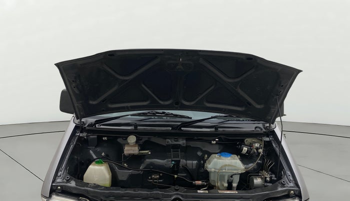 2024 Maruti Eeco 5 STR AC, Petrol, Manual, 35,452 km, Open Bonet