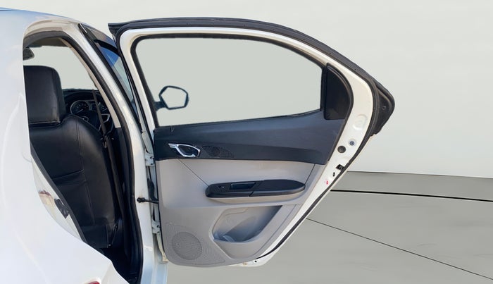 2017 Tata Tiago XZ PETROL, Petrol, Manual, 65,421 km, RHS Rear Door