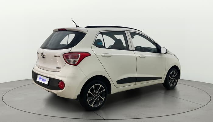 2017 Hyundai Grand i10 SPORTZ (O) AT 1.2 KAPPA VTVT, Petrol, Automatic, 31,831 km, Right Back Diagonal