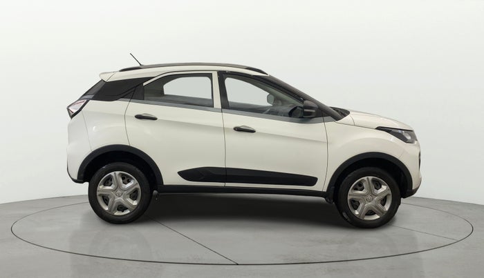 2020 Tata NEXON XM PETROL, Petrol, Manual, 27,363 km, Right Side View