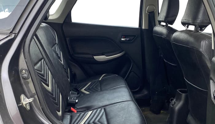 2016 Maruti Baleno DELTA PETROL 1.2, Petrol, Manual, 52,976 km, Right Side Rear Door Cabin