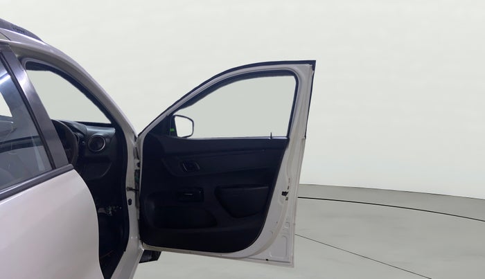 2018 Renault Kwid RXL, Petrol, Manual, 43,025 km, RHS Front Door