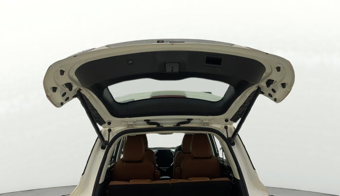 2021 MG HECTOR PLUS SHARP 1.5 PETROL TURBO DCT 6-STR, Petrol, Automatic, 62,486 km, Boot Door Open