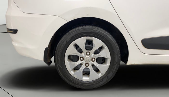 2016 Hyundai Xcent S 1.2, Petrol, Manual, 64,637 km, Right Rear Wheel