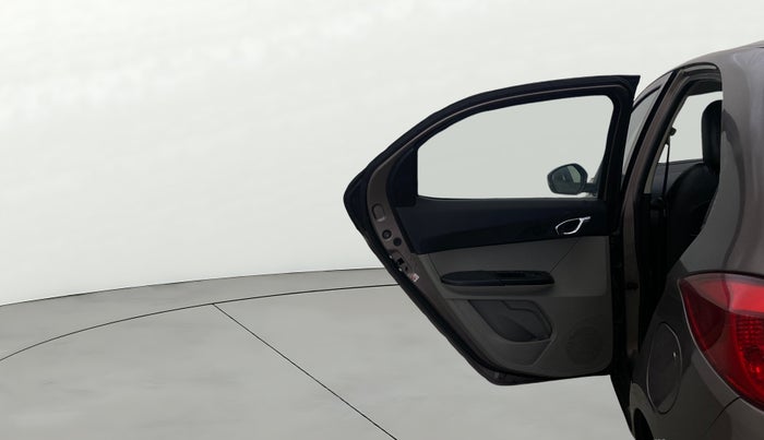 2016 Tata Tiago XZ PETROL, Petrol, Manual, 57,113 km, LHS Rear Door