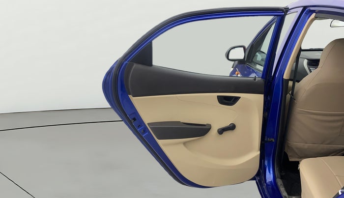 2015 Hyundai Eon MAGNA +, Petrol, Manual, 10,735 km, LHS Rear Door