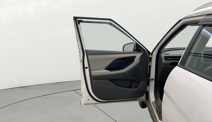 2024 Hyundai Creta E 1.5 PETROL, Petrol, Manual, 20,038 km, LHS Front Door