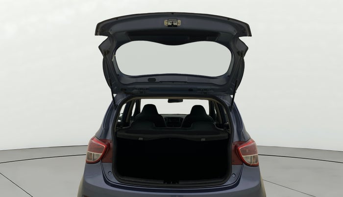 2016 Hyundai Grand i10 MAGNA 1.2 KAPPA VTVT, Petrol, Manual, 11,610 km, Boot Door Open