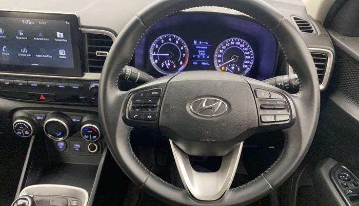 2019 Hyundai VENUE SX PLUS 1.0 TURBO DCT, Petrol, Automatic, 94,848 km, Steering Wheel Close Up