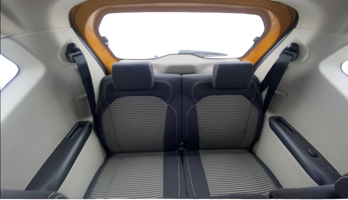 2024 Renault TRIBER RXZ AMT, Petrol, Automatic, 3,817 km, Third Seat Row ( optional )