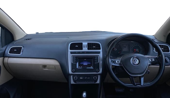 2017 Volkswagen Ameo HIGHLINE PLUS 1.5L AT 16 ALLOY, Diesel, Automatic, 1,06,109 km, Dashboard