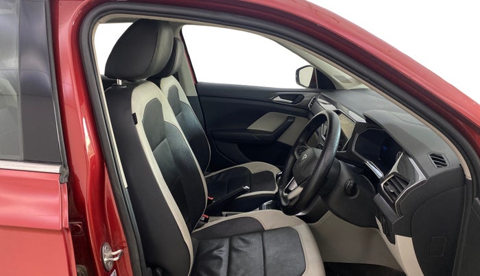 2021 Volkswagen TAIGUN TOPLINE 1.0 TSI MT, Petrol, Manual, 33,323 km, Right Side Front Door Cabin