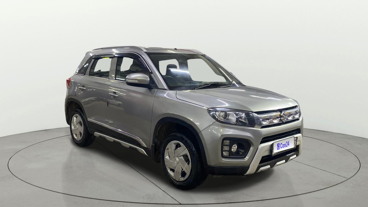 2022 Maruti Vitara Brezza LXI, Petrol, Manual, 15,627 km, Right Front Diagonal