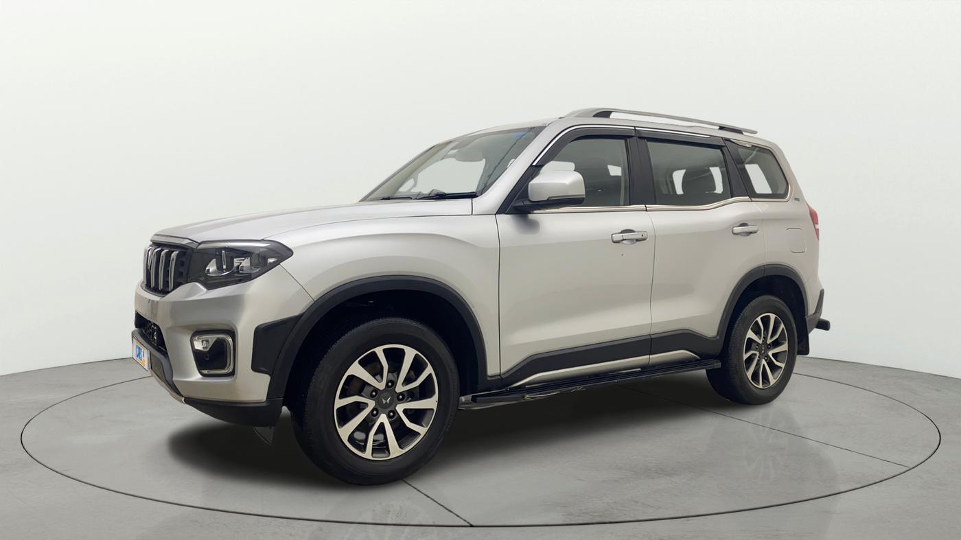 2023 Mahindra SCORPIO-N Z8 PETROL AT 7 STR, Petrol, Automatic, 25,348 km, Left Front Diagonal
