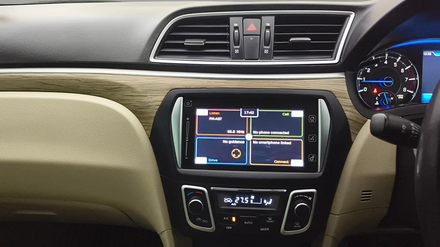2019 Maruti Ciaz ALPHA 1.5 SHVS PETROL, Petrol, Manual, 87,994 km, Air Conditioner