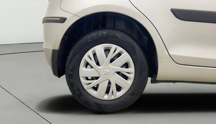 2016 Maruti Swift VXI, Petrol, Manual, 18,988 km, Right Rear Wheel