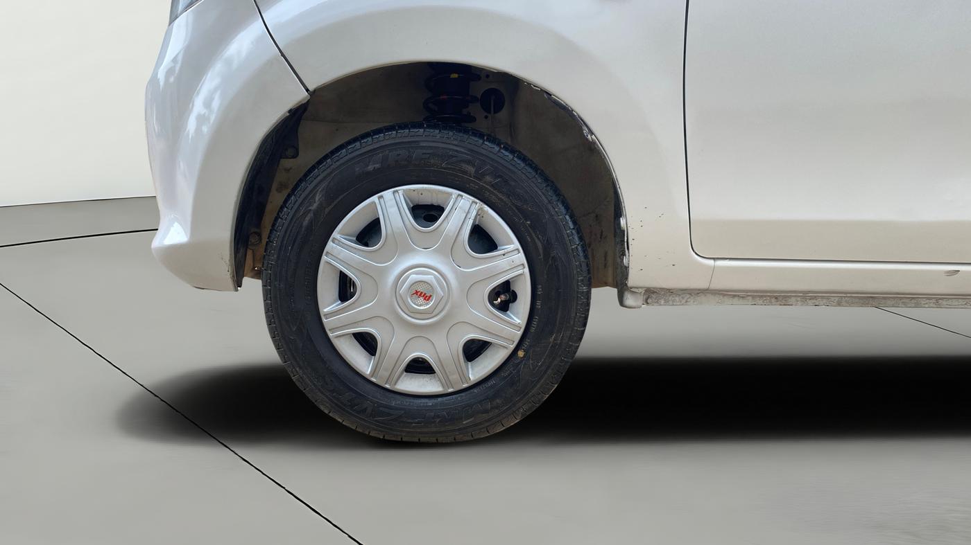 2013 Maruti Alto 800 LXI, Petrol, Manual, 96,911 km, Left Front Wheel