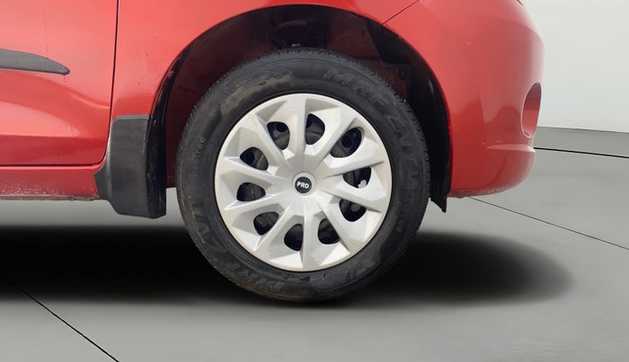 2016 Maruti Celerio VXI, Petrol, Manual, 85,610 km, Right Front Wheel