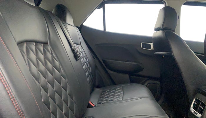 2019 Hyundai VENUE S 1.0 TURBO DCT, Petrol, Automatic, 56,623 km, Right Side Rear Door Cabin