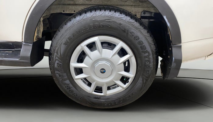 2019 Mahindra Xylo H4 BS IV, Diesel, Manual, 1,27,579 km, Left Rear Wheel