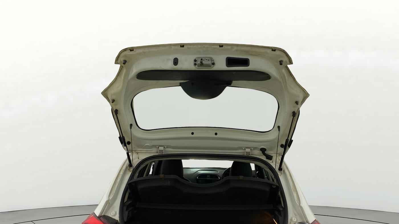 2017 Tata Tiago XZ PETROL, Petrol, Manual, 30,574 km, Boot Door Open
