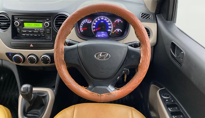 2017 Hyundai Grand i10 MAGNA 1.2 KAPPA VTVT, Petrol, Manual, 68,111 km, Steering Wheel Close Up