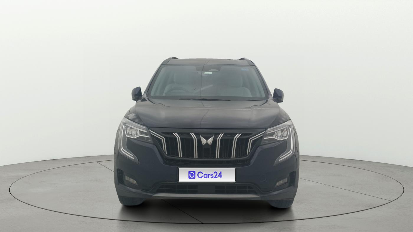 2024 Mahindra XUV700 AX 7 LUXURY P AT 7 STR, Petrol, Automatic, 32,393 km, Front