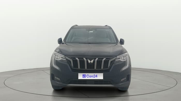 2024 Mahindra XUV700 AX 7 LUXURY P AT 7 STR, Petrol, Automatic, 32,393 km, Front