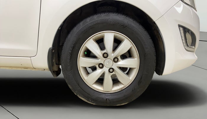 2013 Hyundai i20 SPORTZ 1.2, Petrol, Manual, 98,565 km, Right Front Wheel