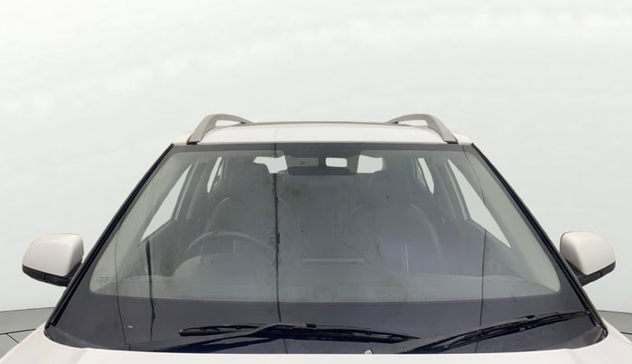 2019 Hyundai VENUE SX(O) 1.4 CRDI, Diesel, Manual, 1,27,192 km, Front Windshield