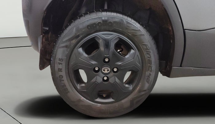 2023 Tata PUNCH ACCOMPLISHED MT, Petrol, Manual, 13,826 km, Right Rear Wheel