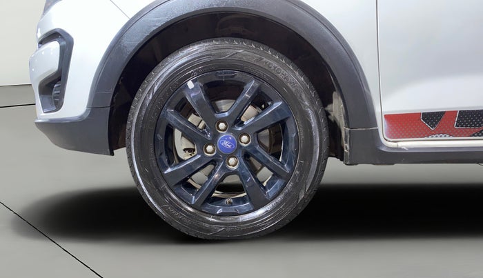 2021 Ford FREESTYLE FLAIR EDITION 1.2 PETROL, Petrol, Manual, 1,13,880 km, Left Front Wheel