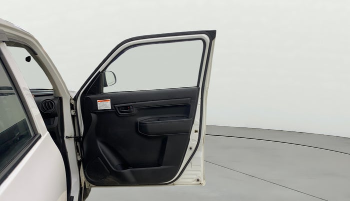 2020 Maruti S PRESSO VXI CNG, CNG, Manual, 23,610 km, RHS Front Door