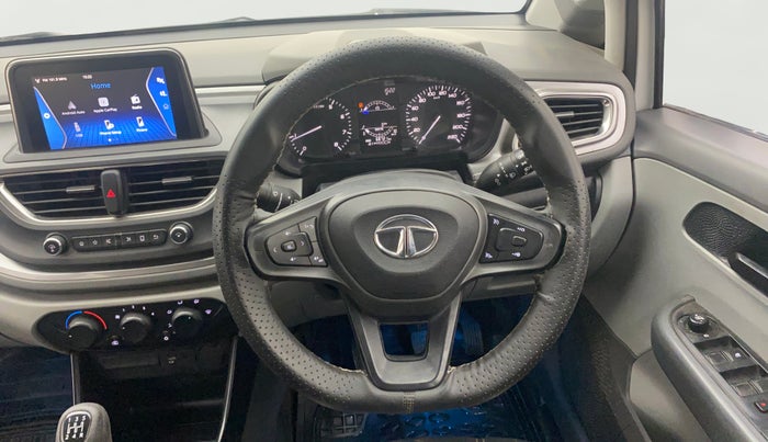 2020 Tata ALTROZ XT PETROL, Petrol, Manual, 68,720 km, Steering Wheel Close Up