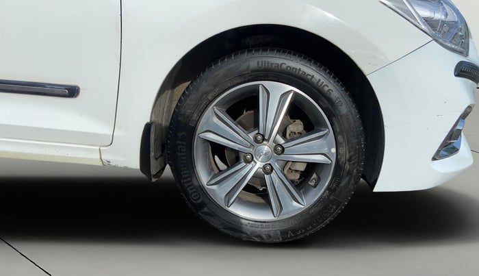2018 Hyundai Verna 1.6 CRDI SX + AT, Diesel, Automatic, 85,665 km, Right Front Wheel