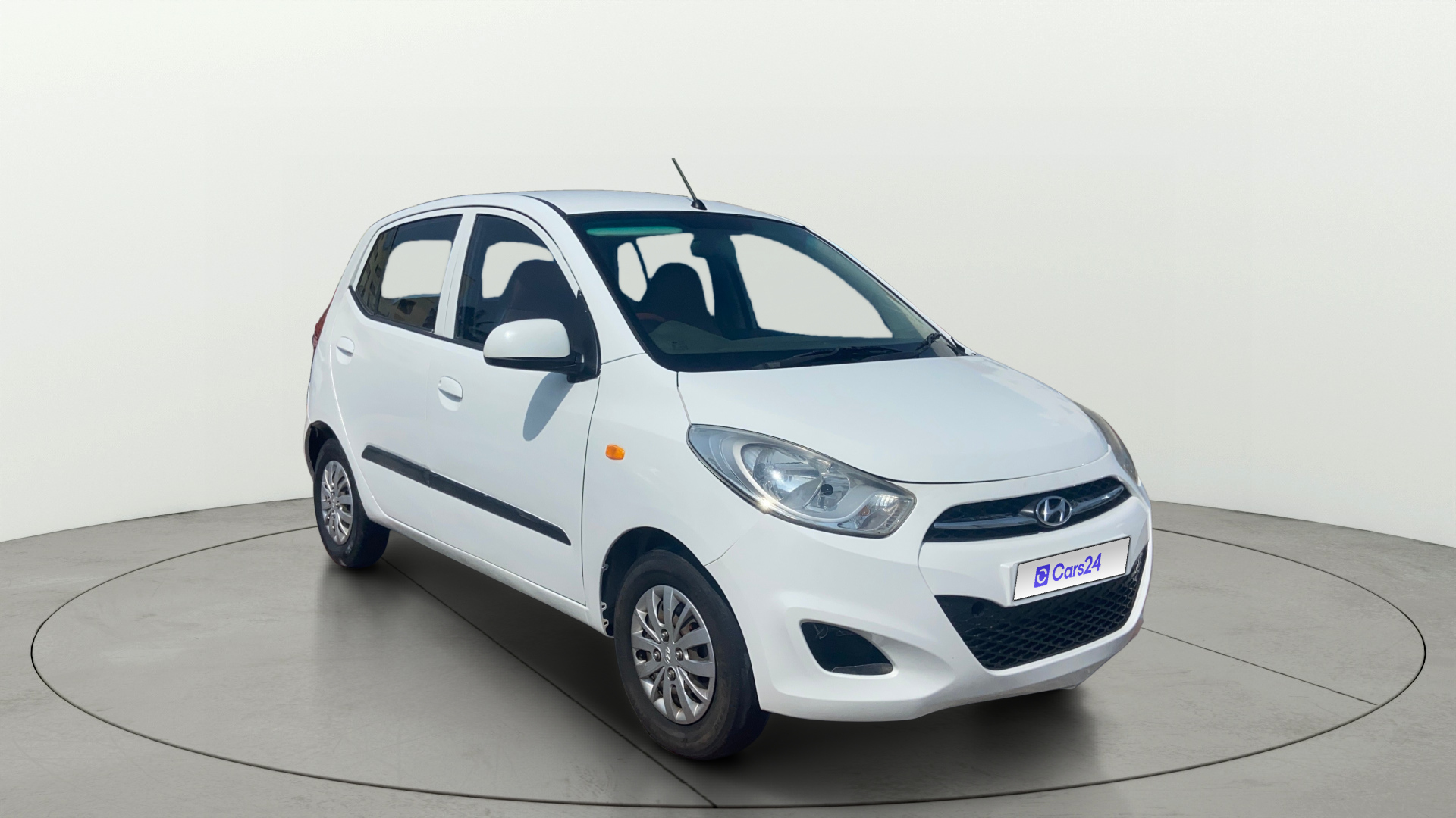2016 Hyundai i10 SPORTZ 1.1
