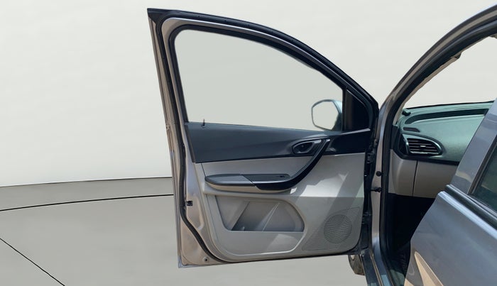 2019 Tata Tiago XT PETROL, Petrol, Manual, 50,828 km, LHS Front Door