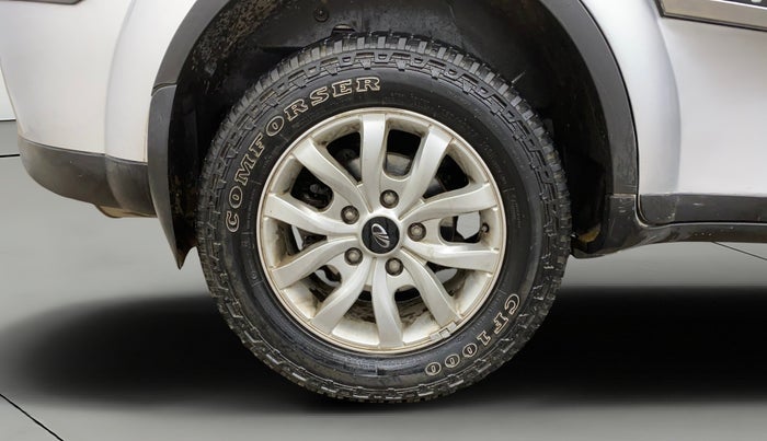 2016 Mahindra XUV500 W10 1.99, Diesel, Manual, 53,060 km, Right Rear Wheel