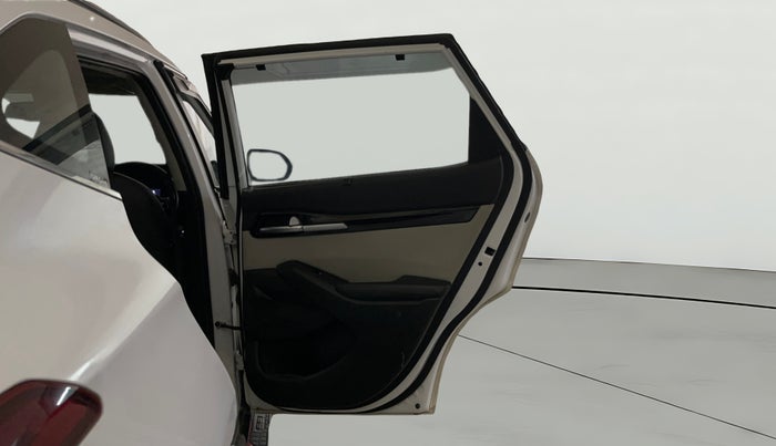 2022 KIA SELTOS HTX IVT 1.5 PETROL, Petrol, Automatic, 68,137 km, RHS Rear Door