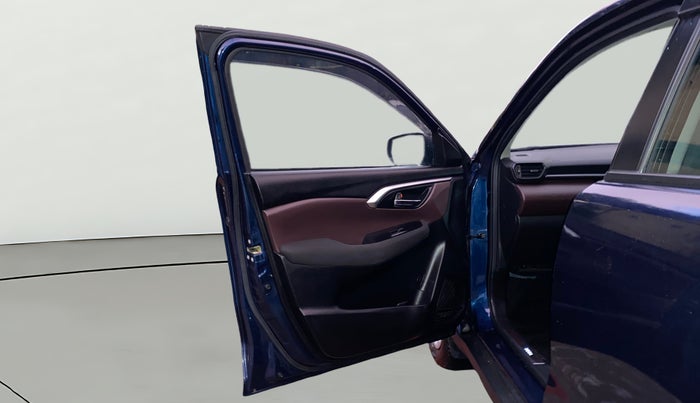 2022 Maruti Grand Vitara DELTA SMART HYBRID, Petrol, Manual, 28,078 km, LHS Front Door