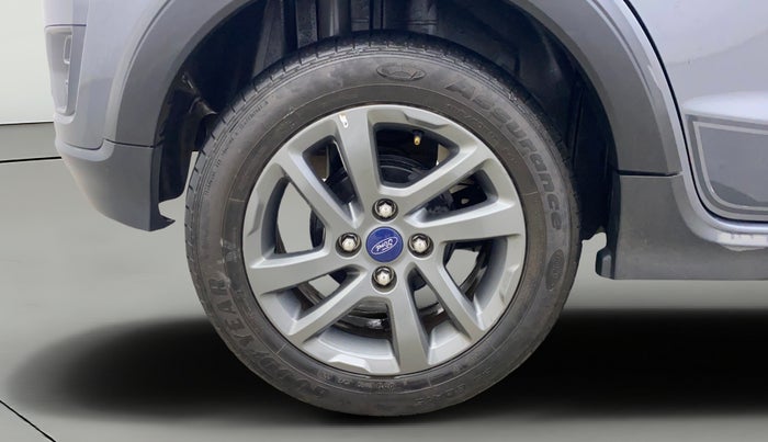 2018 Ford FREESTYLE TITANIUM 1.2 PETROL, Petrol, Manual, 25,841 km, Right Rear Wheel